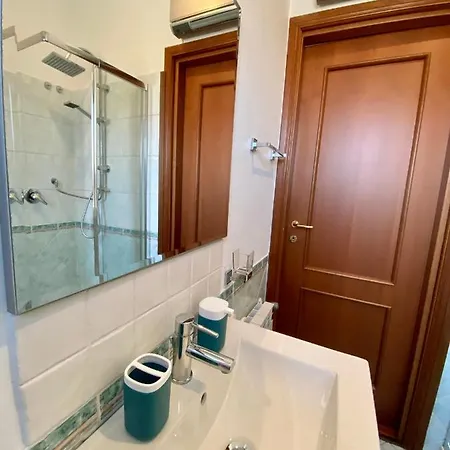 Katrina's Turistico Φιουμιτσίνο